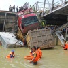 Pemerintah evaluasi penyebab jembatan Widang Tuban ambruk