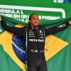 Diwarnai manuver kontroversial, Hamilton juarai GP Brasil dari posisi start 10