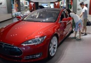 Tesla bangun pabrik  mobil listrik di China 