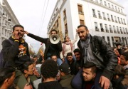 Pajak dan kebutuhan makanan naik, rakyat Tunisia unjukrasa