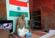 Menekuri jalan kemanusiaan Mahatma Gandhi