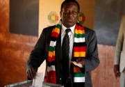 Partai berkuasa Zimbabwe memenangi mayoritas parlemen