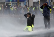 Protes rompi kuning di Prancis menjalar ke Belgia