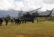 Tim gabungan kontak senjata dengan KKB, 2 TNI terluka