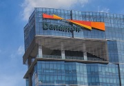 OJK belum terima laporan merger Bank Danamon dengan BNP