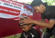 Jokowi diminta lindungi anak-anak dari politik praktis