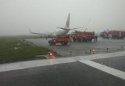 Lion Air JT 714 tergelincir, landasan Bandara Supadio ditutup