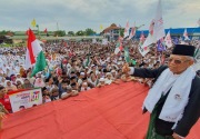 Ma'ruf Amin diadang massa pendukung Prabowo-Sandi di Madura