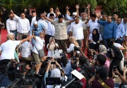 Jokowi bertekuk lutut lagi pada Prabowo di Jawa Barat