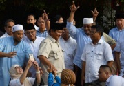 Sujud syukur, Prabowo klaim telah menang 62%