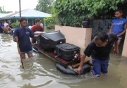 Terkena banjir, pemerintah tetap jaga distribusi BBM di Bengkulu