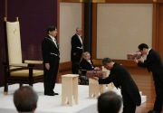 Resmi naik takhta, Kaisar Naruhito janji ikuti jejak Akihito