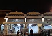 Beribadah sembari ziarah di masjid warisan zaman Belanda