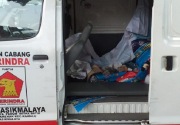 Ambulans angkut batu saat aksi 22 Mei ternyata milik adik Prabowo