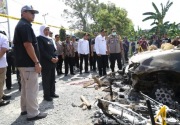 Gubernur dorong polisi usut tuntas pembakaran Polsek Tambelangan