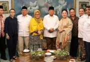 Prabowo Subianto berlebaran ke Cendana, disambut Tutut