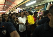 Jokowi ajak keluarga borong busana batik di Pasar Beringharjo
