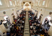 Bom Minggu Paskah: Kepala kepolisian dan eks Menhan Sri Lanka ditangkap