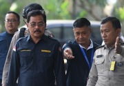 Gubernur Kepri Nurdin Basirun resmi tersangka suap