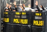 Polda Sumut periksa lima anggota Brimob usai amankan demo