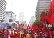 Ada demo buruh, Transjakarta alihkan rute