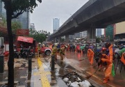 Banjir 19 titik, jalanan di Jakarta macet parah