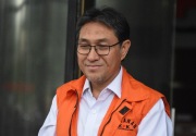Mantan anggota DPR Sukiman didakwa terima suap Rp2,65 miliar 