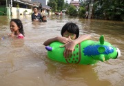 DPRD usul gaji PNS DKI dipotong untuk bantu korban banjir
