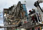 Pemkot Jakbar belum hancurkan gedung ambruk di Palmerah