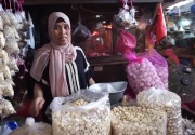 Harga bawang putih di Surabaya masih tinggi