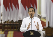 IPW: TKA China melenggang, PSBB produk Jokowi tak jelas