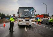 Cegah mudik, layanan bus di terminal Jabodetabek disetop