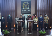 PKS: Pemerintah-DPR tak bisa tukar RUU HIP dan BPIP begitu saja