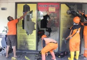 Ratusan polisi-TNI diturunkan pascaperusakan Polsek Ciracas