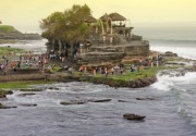 Luhut: Pembukaan pariwisata Bali kurangi penyebaran Covid-19