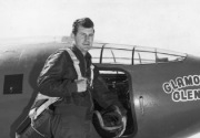 Chuck Yeager, pilot pertama yang memecahkan penghalang suara meninggal