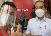 Kembali nongol, Raffi Ahmad disuntik vaksin setelah Jokowi