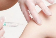 Pemerintah diminta awasi pelaksanaan vaksin gotong royong