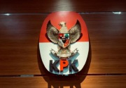 KPK geledah 4 rumah korupsi pengadaan barang Covid-19 di Bandung Barat