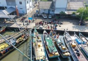 Modus baru, KKP tangkap 5 kapal Vietnam pencuri cumi