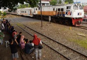 Ngabuburit di jalur kereta api terancam denda Rp15 juta