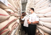 Jakarta penuhi stok beras dari daerah, Anies: Ini balas budi ke petani