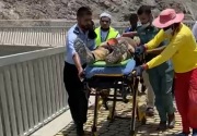 Naik gunung di UEA, 2 turis Asia dievakuasi karena kepanasan