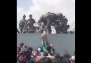 Marinir AS jelaskan video viral bayi yang diangkat tentara lewat kawat berduri 