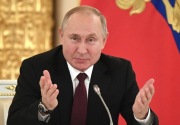 Vladimir Putin jalani isolasi mandiri