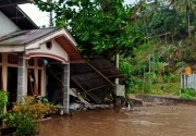 33 rumah terendam dan 3 hanyut akibat banjir bandang Minahasa