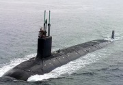 Insinyur kapal selam nuklir AS dan istrinya didakwa menjual rahasia militer
