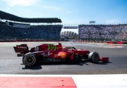 Bawa Ferrari ke posisi ketiga, Leclerc-Sainz pilih damai 
