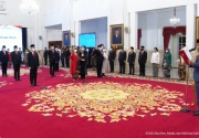 Presiden Jokowi  lantik 12 Duta Besar Indonesia