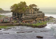 Pemerintah buka kembali pintu masuk internasional di Bali